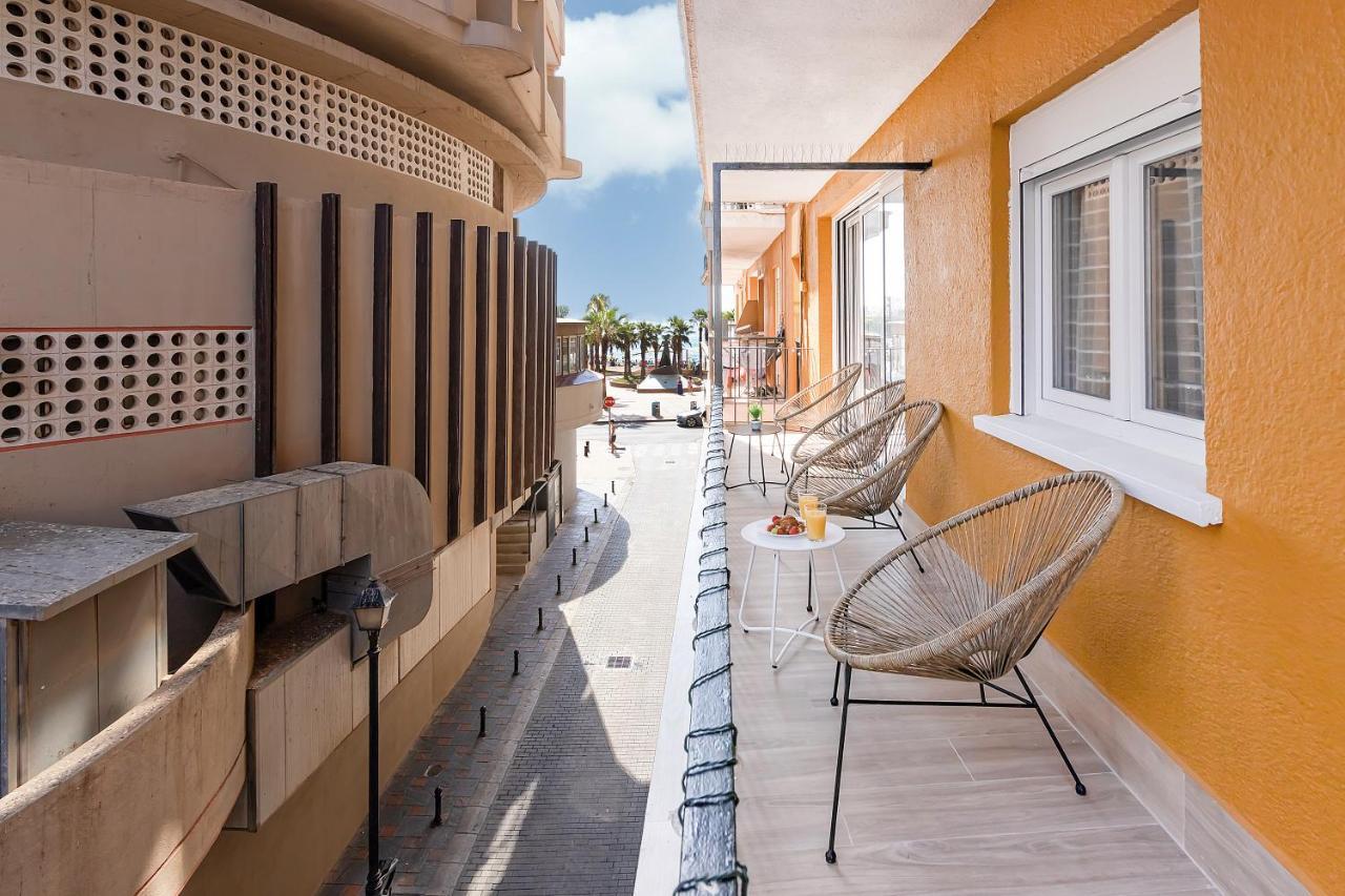 Apartamento Puerto Sol Y Mar Apartment ฟูเอนฮิโรลา ภายนอก รูปภาพ